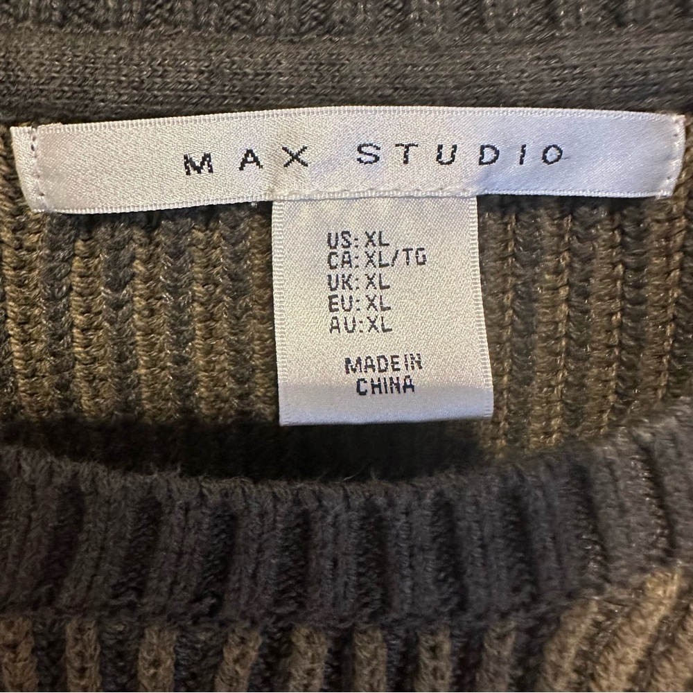 Max Studio sweater - Picture 4 of 9